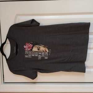 Torrid Tee Size 1  Frida Kahlo Dark Gray